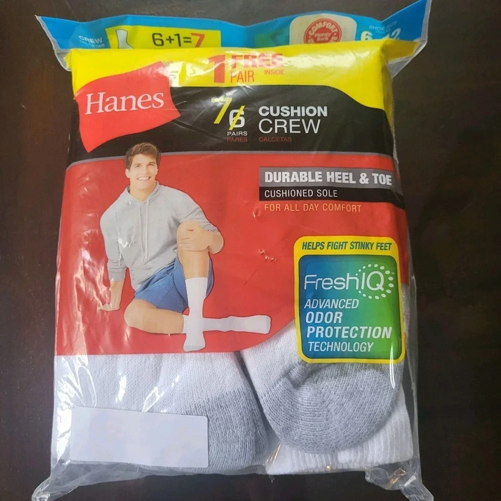 Hanes Men Cushion Crew Socks White 6-12 / 7 Pack New